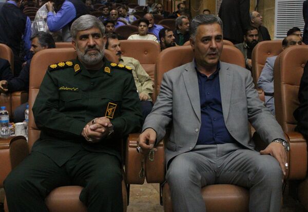 همایش «بسیج، مدرسه عشق» در باقرشهر 