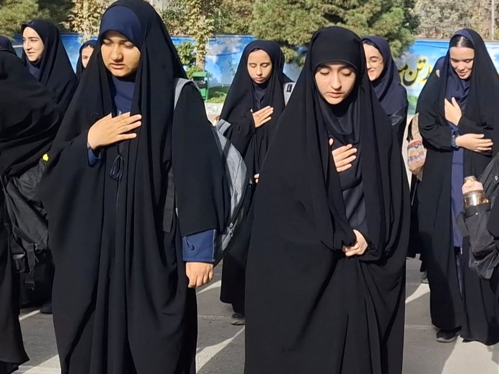 کلاس‌های پیش نیاز سال تحصیلی در مدرسه شاهد تقوا پیشگان 