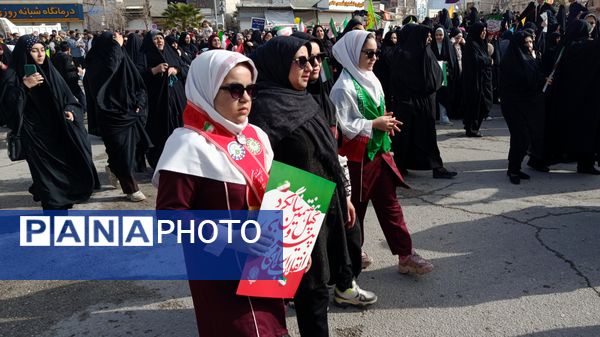 خروش پرشور مردم کازرون در جشن 47 سالگی پیروزی انقلاب اسلامی