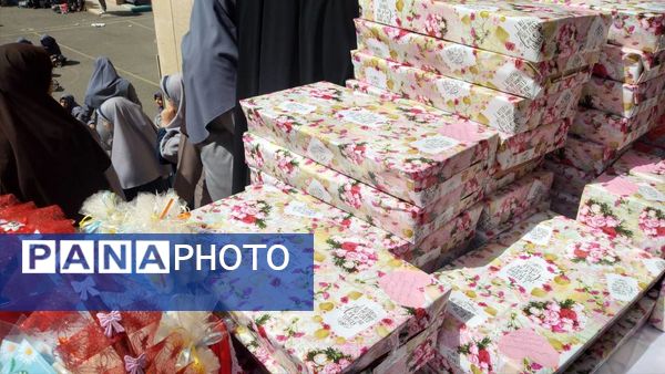 جشن روز معلم دبیرستان شهیده محبوبه دانش 