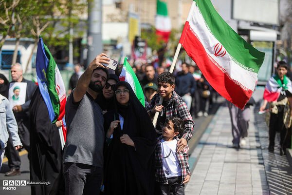  چهلمین روز شهادت رهبر شهید انقلاب اسلامی - تهران/2