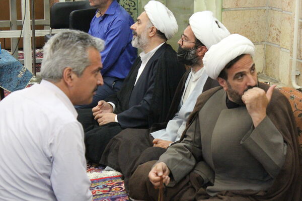 مسئولان قضایی زنجان پای درد دل مردم
