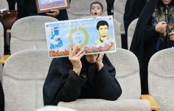 همایش مادران پرچم دار در شهرستان خلیل‌آباد 