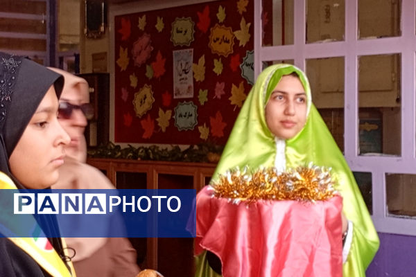 ایثار و شهادت ، تعلیم و تربیت 