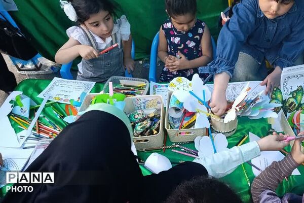 برپایی غرفه های مهدویت، فرهنگی هنری، بهداشت - سلامت، ورزشی و بسیج فرهنگیان در چهاردانگه