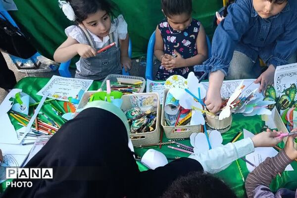 برپایی غرفه های مهدویت، فرهنگی هنری، بهداشت - سلامت، ورزشی و بسیج فرهنگیان در چهاردانگه