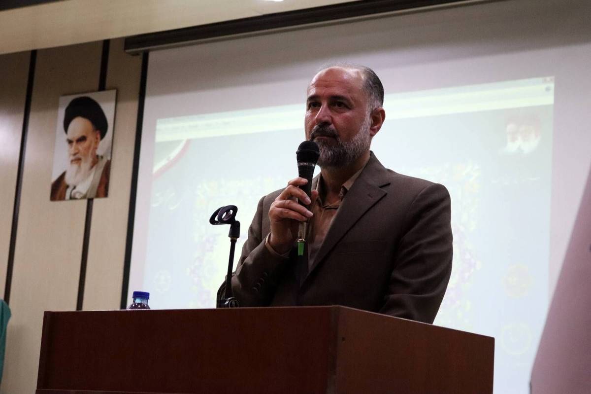 تربیت دانش‌آموزان با تکیه بر ارزش‌های دینی اولویت است