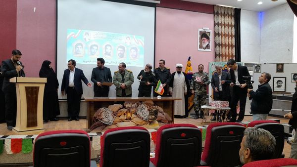چراغ‌هایی که هرگز خاموش نمی‌شوند