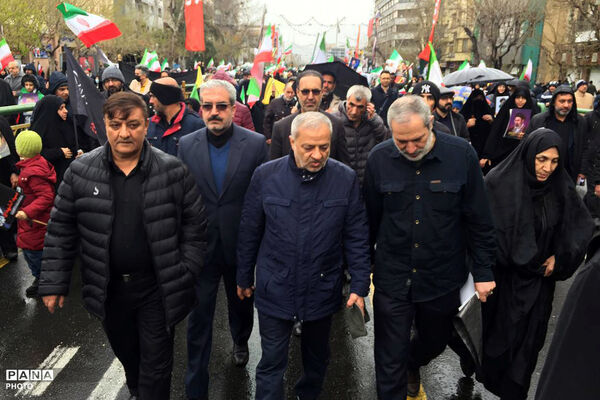 حضور وزیر آموزش و پرورش در راهپیمایی روز قدس در تهران
