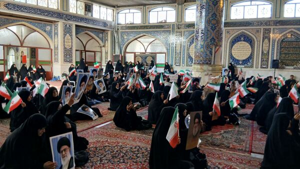 خروش شیر زنان چهارمحال‌وبختیاری در حمایت از رهبر انقلاب