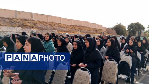جشن جوانه‌ها در مدرسه دخترانه شهید رجایی اهر