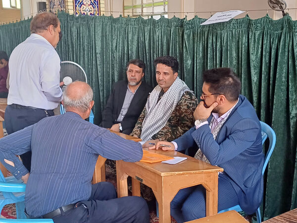 میز خدمت دادگسترى شهرستان برخوار