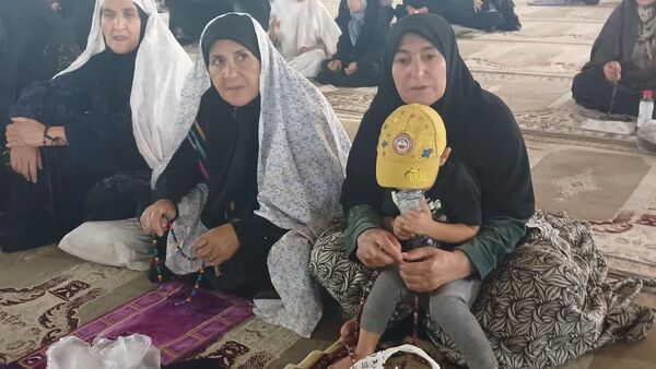 حضور پرشور کودکان در نماز جمعه یاسوج