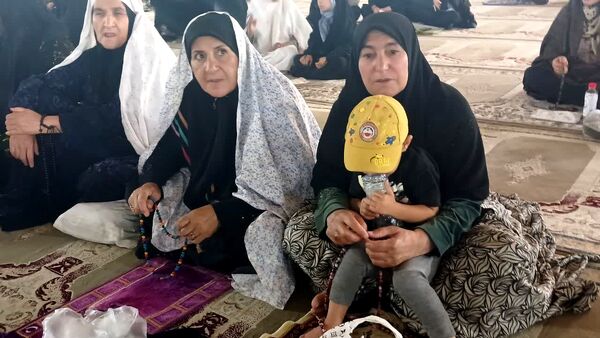 حضور پرشور کودکان در نماز جمعه یاسوج