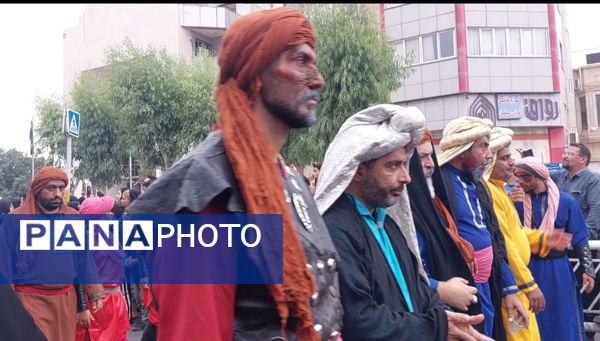 جلوه‌هایی از حرکت نمادین کاروان اسرای کربلا در قم