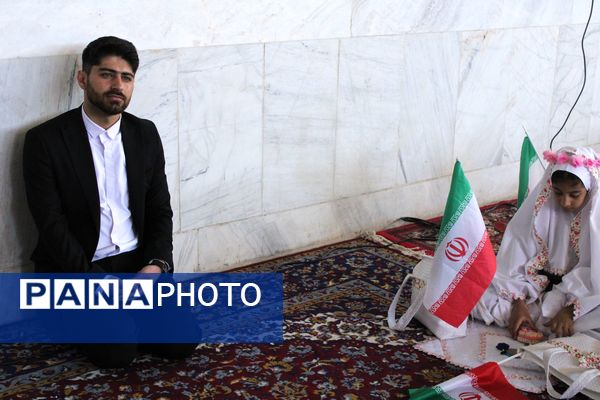 جشن تکلیف دانش‌آموزان دختر شهرستان بن 