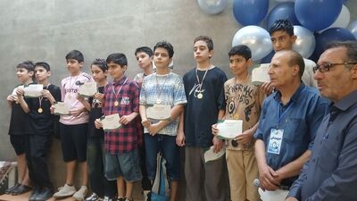رقابت شناگران دانش‌آموز دراستخر مروارید فرهنگیان برگزار شد 