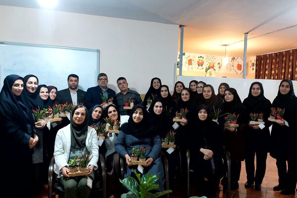 افتتاحیه طرح گلستان زندگی  دبیرستان شهدای هسته‌ای قرچک 