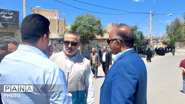 کاروان «در پناه خورشید» میهمان رزق‌آباد کاشمر شد