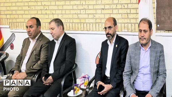 زنگ سپاس معلم در هنرستان غلامحسینی شهرستان فردیس