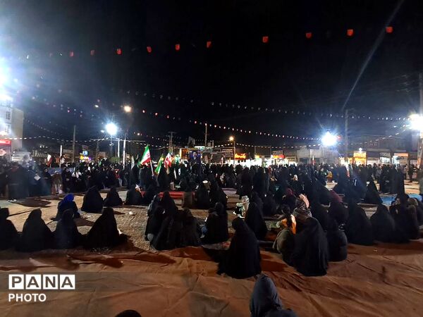 تجمع برای حمایت از رزمندگان کشور در شهر دهدشت 