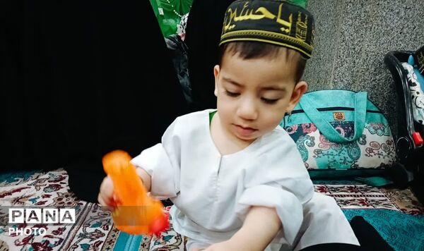 مراسم شیر‌خوارگان حسینی در ماهدشت 