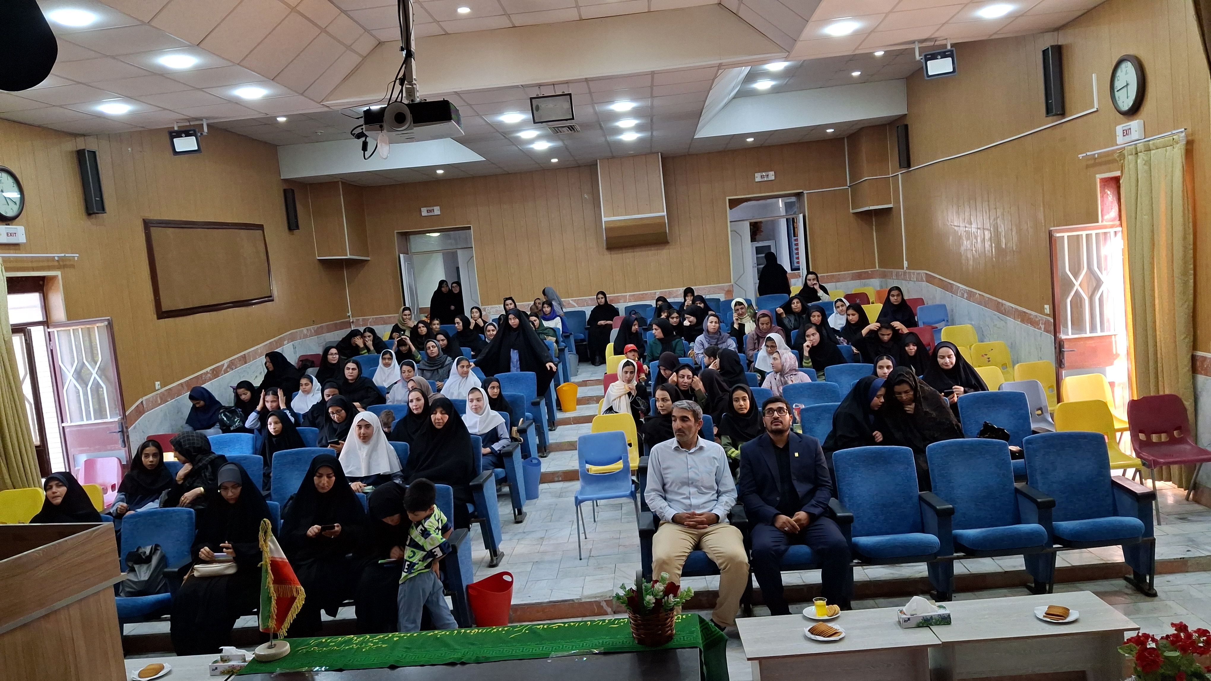 افتتاحیه انجمن‌های دانش‌آموزی و مربیان طرح برکت دختران در کانون سمیه شهرستان شیروان