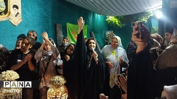 مراسم عروسی دو جوان نیشابوری در مهمانی کیلومتری  عید غدیر خم 