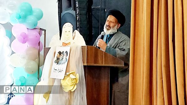 یاد پرواز، در جشن شکوفاییِ تکلیف
