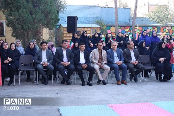 نمایش توانمندی‌های دانش‌آموزان در رشته‌های مختلف ورزشی و هنری قرچک در هفته تربیت‌بدنی