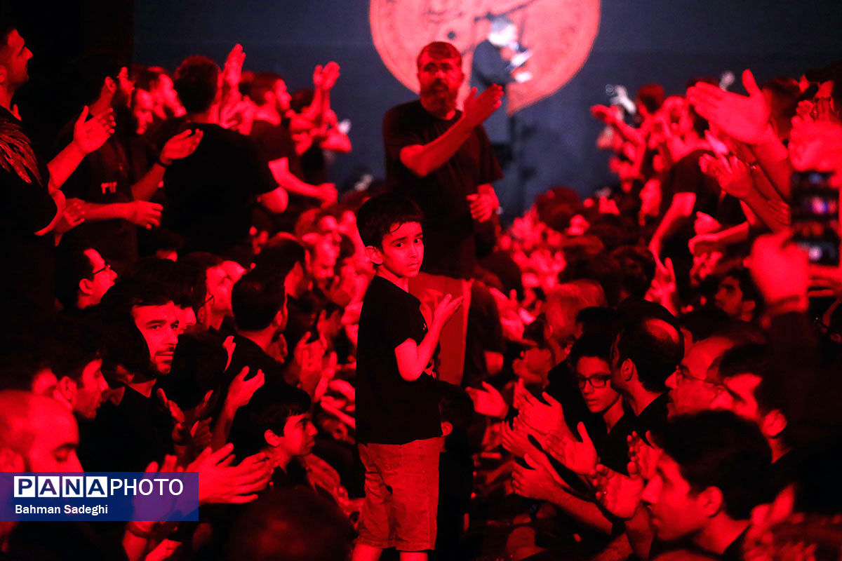 مراسم عزاداری شب تاسوعای حسینی (ع) در آستان امامزاده صالح(ع)