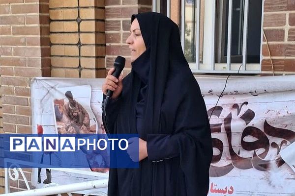 برگزاری جشن شکوفه ها در دبستان نجمه ناحیه یک شهرری