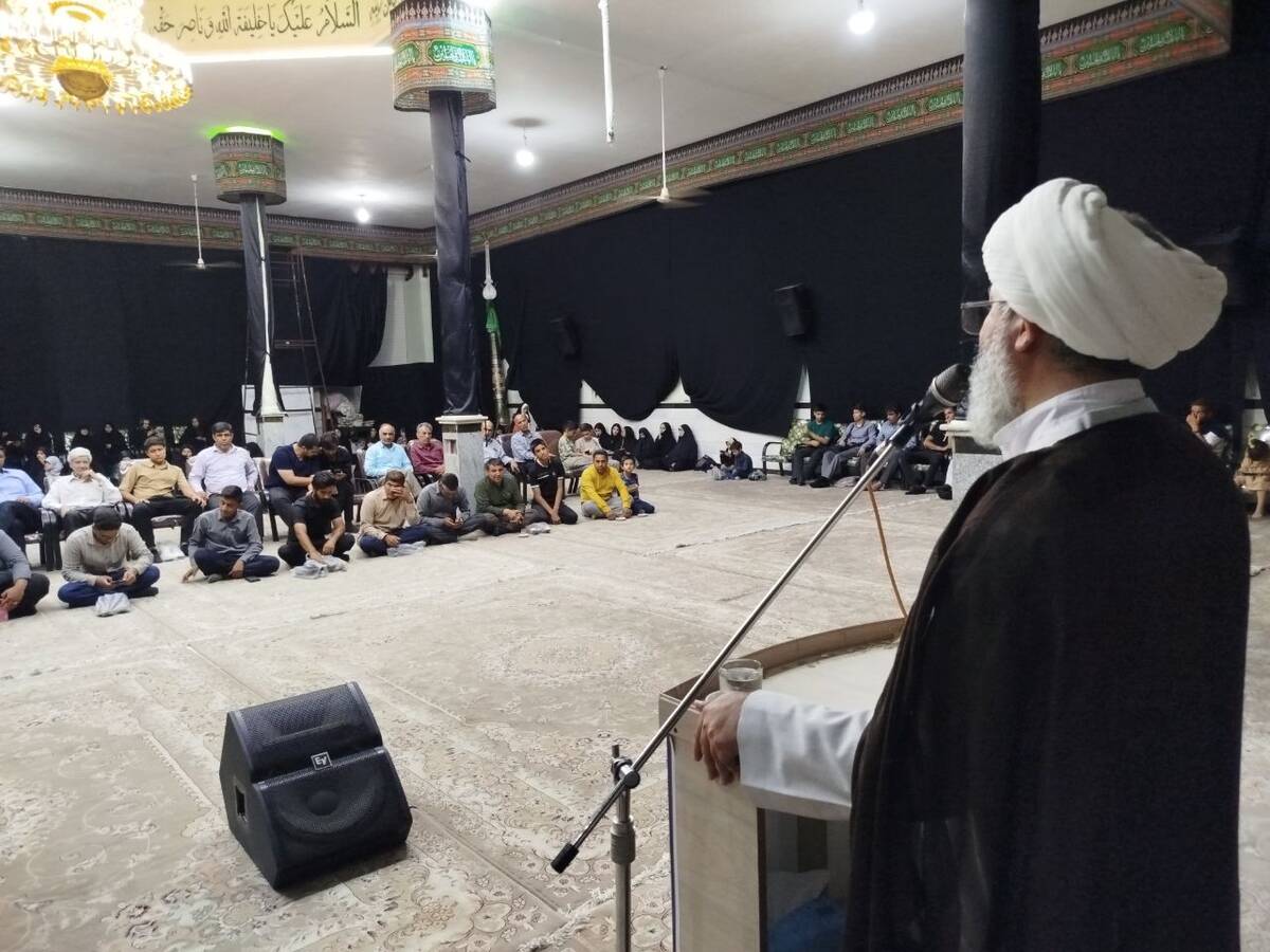 تجلیل از خادمان غدیر خم در کاشمر؛ از 110 دیگ تا ارادت خالصانه