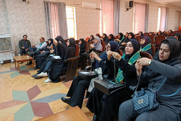 برگزاری کارگاه آموزشی ویژه مربیان پیشتاز ناحیه ۴ شیراز 
