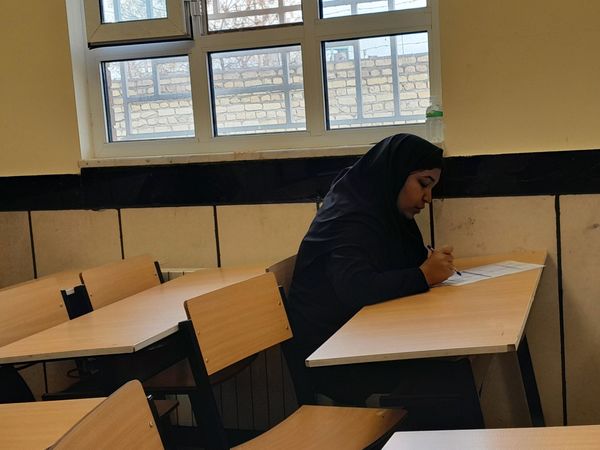 امتحانات نوبت اول در دبیرستان مادرمهربان خلیل آباد