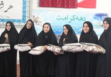 بزرگداشت مقام معلم در نماز جمعه گلوگاه 