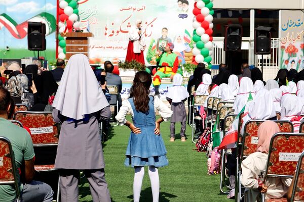 جشن شکوفه‌ها در آذربایجان غربی 
