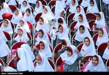آغاز سال تحصیلی با جشن شکوفه‌ها ؛ با استقبال پرشور کلاس اولی‌ها