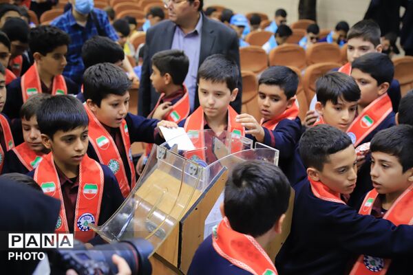 شکوفایی مهر و عاطفه در آغاز هفته نیکوکاری