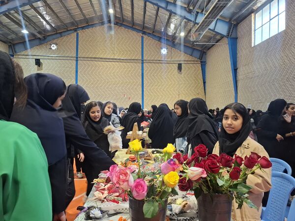 بازارچه کسب و کار دانش‌آموزی دبیرستان پردیسان سملقان