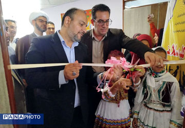 از افتتاح کافه گفت‌وگوی دخترانه، اتاق تربیت‌بدنی و تجهیز ۱۰۰ کتابخانه مدارس تا نشست با دانش‌آموزان عضو تشکل‌های دانش‌آموزی