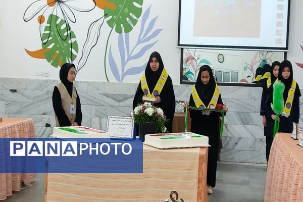 اجلاس استانی ویژه مدیران دبیرستان‌های نمونه دولتی و شبانه‌روزی استان خراسان رضوی در دبیرستان دخترانه شهید مجید دهنوی