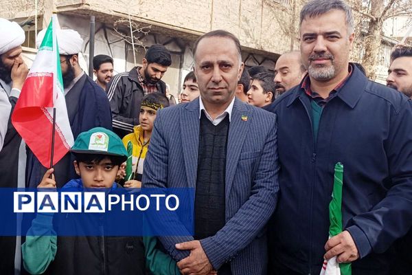 ۲۲ بهمن در ورامین، حماسه ای به وسعت یک شهر