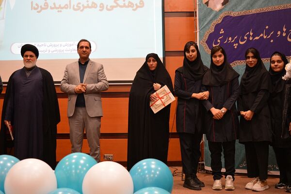 اختتامیه طرح‌ و برنامه‌های پرورشی در بهارستان‌2