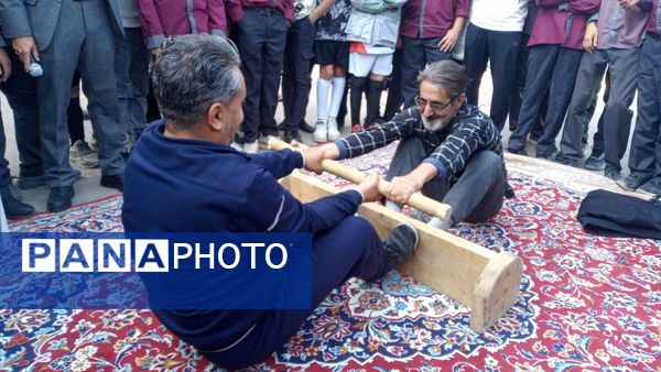 اردو درون مدرسه ای دبیرستان میثاق 