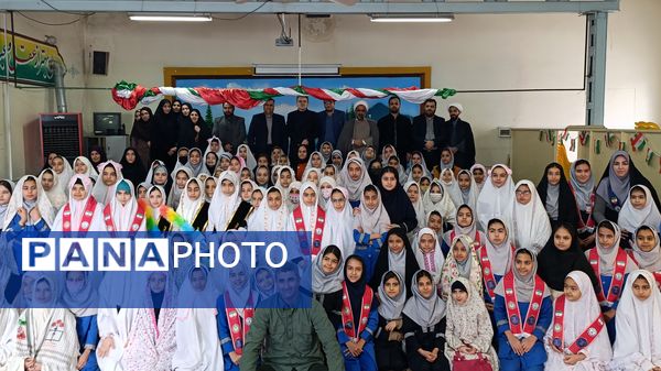 نماز مهمترین اولویت در مسائل تربیتی مدرسه