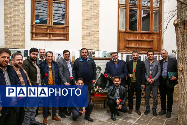 جلوه‌هایی از تجدید میثاق اصحاب رسانه قم با آرمان‌های امام خمینی(ره)