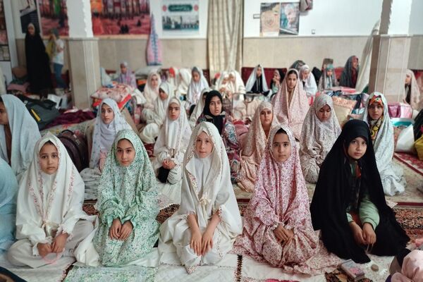 اولین روز  اعتکاف دختران شهرستان جاجرم 