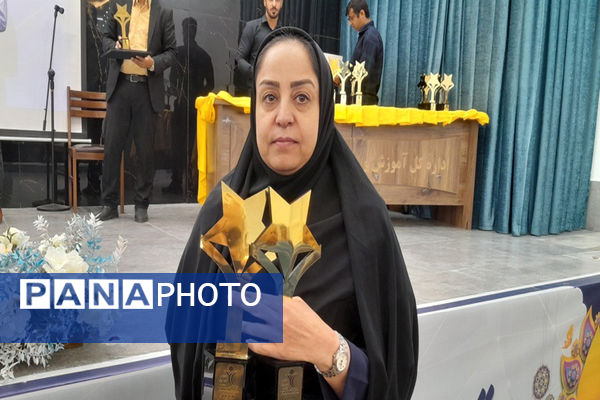 همایش تجلیل از برترین های حوزه تربیت بدنی و ورزش مدارس استان بوشهر (2)