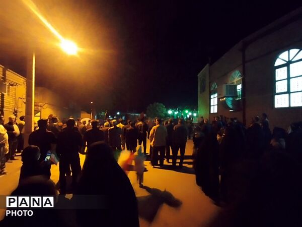 مراسم اربعین امام شهید آیت الله خامنه ای و دانش آموزان میناب در روستای مهدی آباد خلیل آباد 